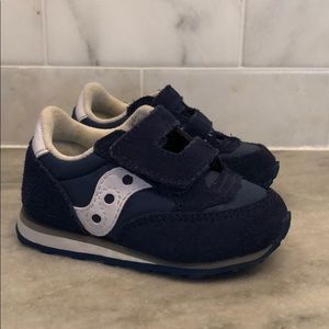 Saucony blue jazz shoe